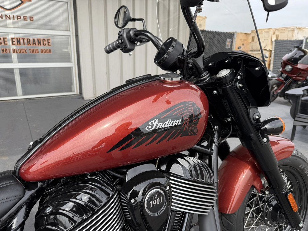 2024 Indian Motorcycle Chief Dark Horse Bobber alt