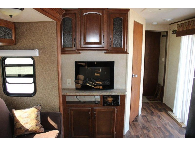 2014 Forest River Grand Villa Lodge404 alt
