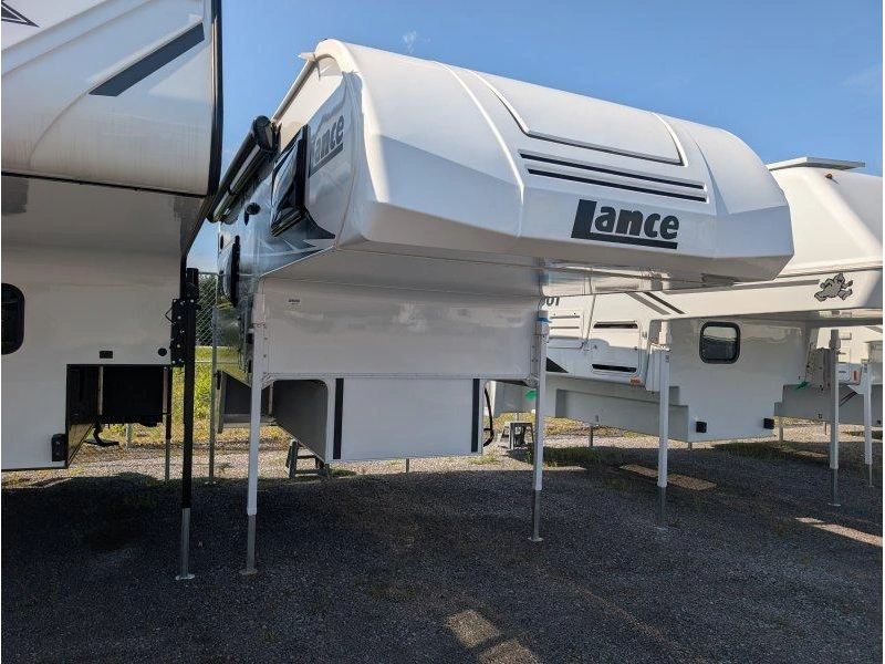 Lance Camper Lance 865 2027 alt