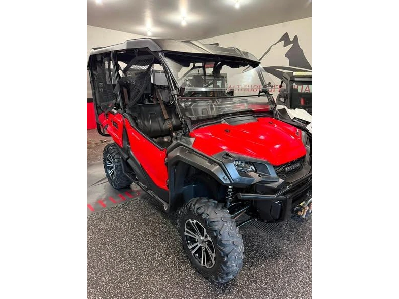 Honda Pioneer 1000-5s 2016 alt