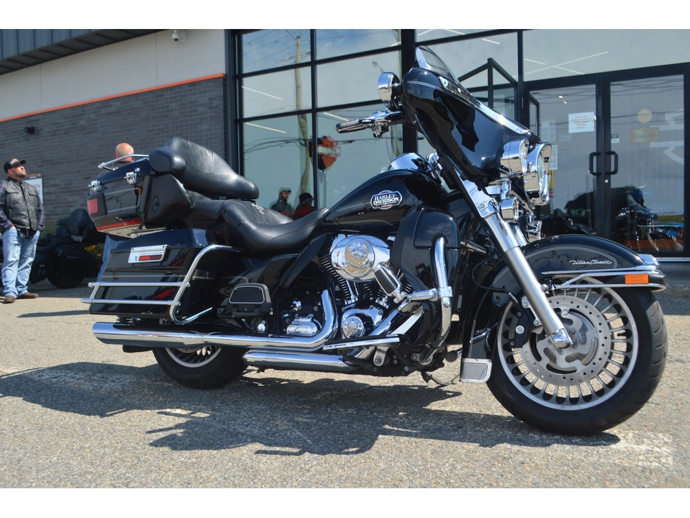 2010 Harley-davidson Flhtcu alt