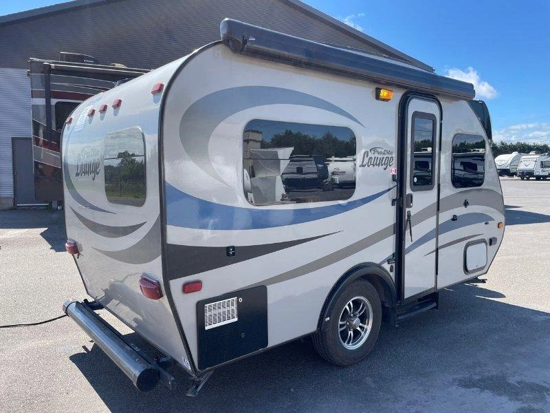 Prolite Mini Lounge 2018 alt