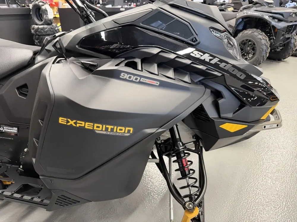 Ski-doo Expedition Xtreme Turbo R 2027 alt