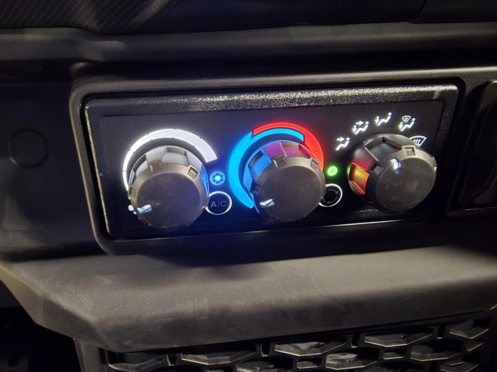 2026 Brp Defender Limited Cab Hd11 alt