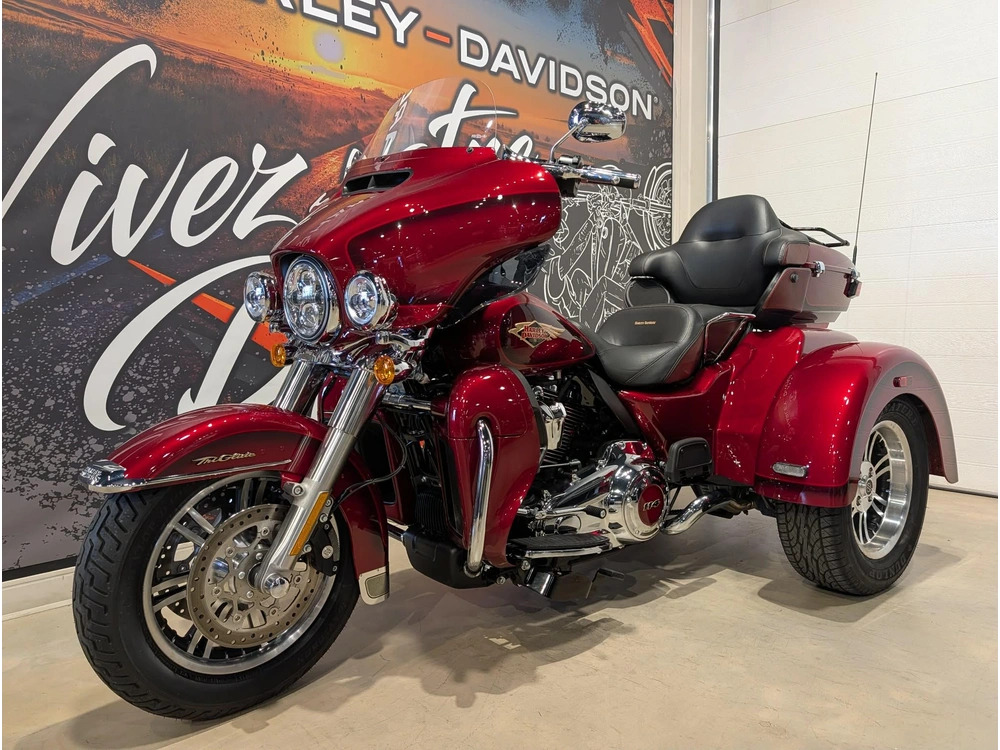 Harley-davidson Triglide Ultra Flhtcutg 2023 alt