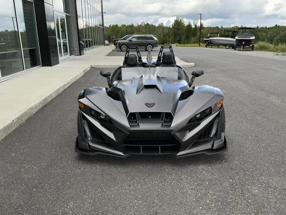 Slingshot R - Autodrive 2026 alt
