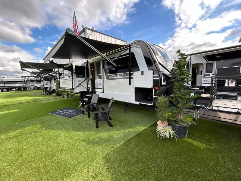 2027 Brinkley Z Air Z297 alt
