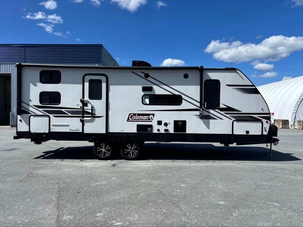 Dutchmen Coleman Light 2455bh 2022 alt
