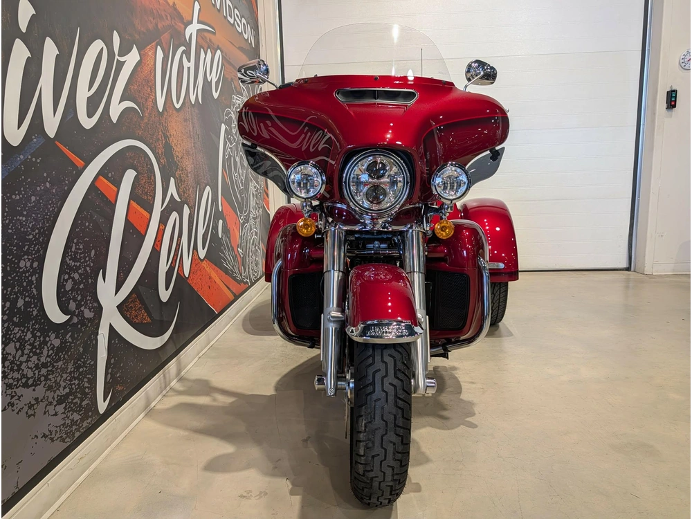 Harley-davidson Triglide Ultra Flhtcutg 2023 alt
