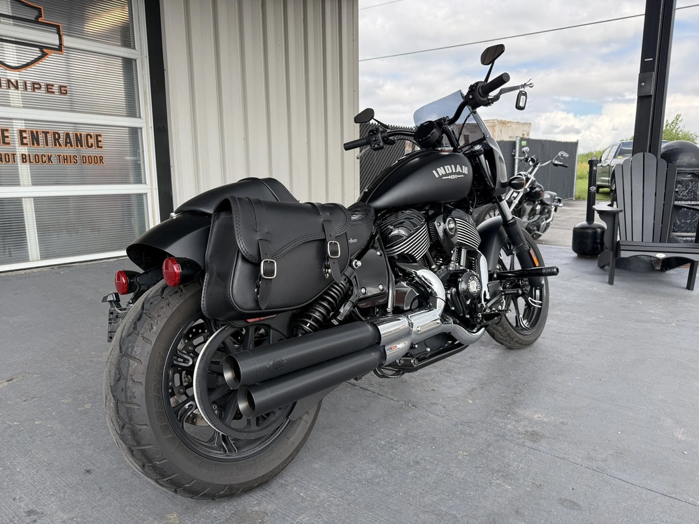 2022 Indian Motorcycle Chief Dark Horse alt