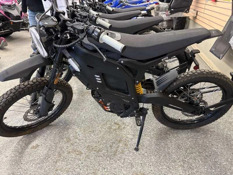 2025 Niu Xqi3 - Demo