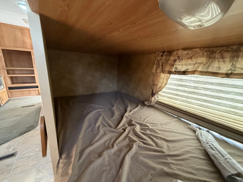 Keystone Rv Laredo (fw) 29bhs 2005 alt