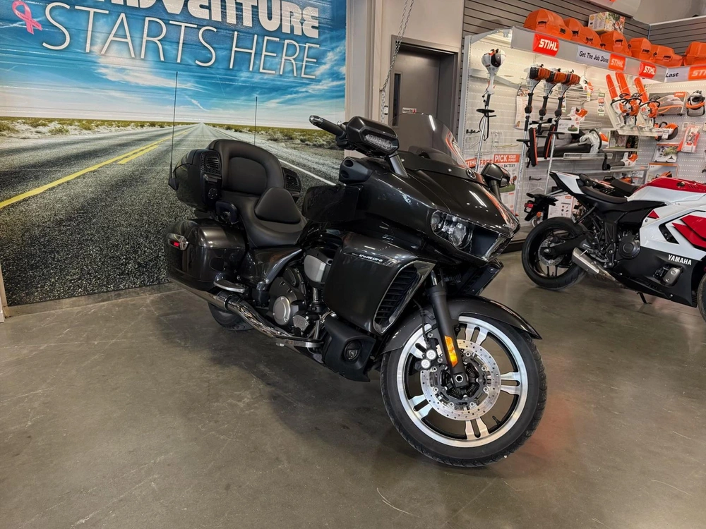 2018 Yamaha Star Venture Tc alt