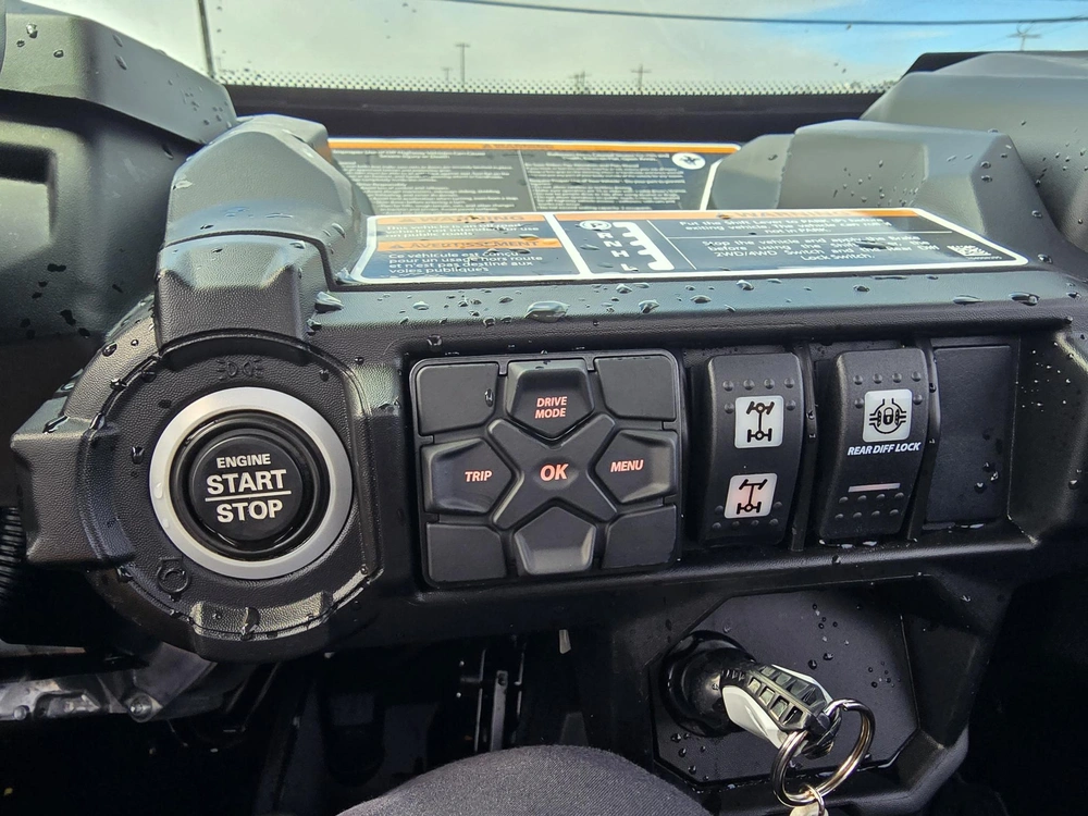 2026 Brp Commander Xt 1000r (canada) alt