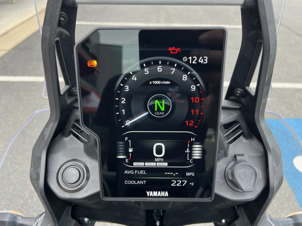 2026 Yamaha Tenere 700 World Raid alt