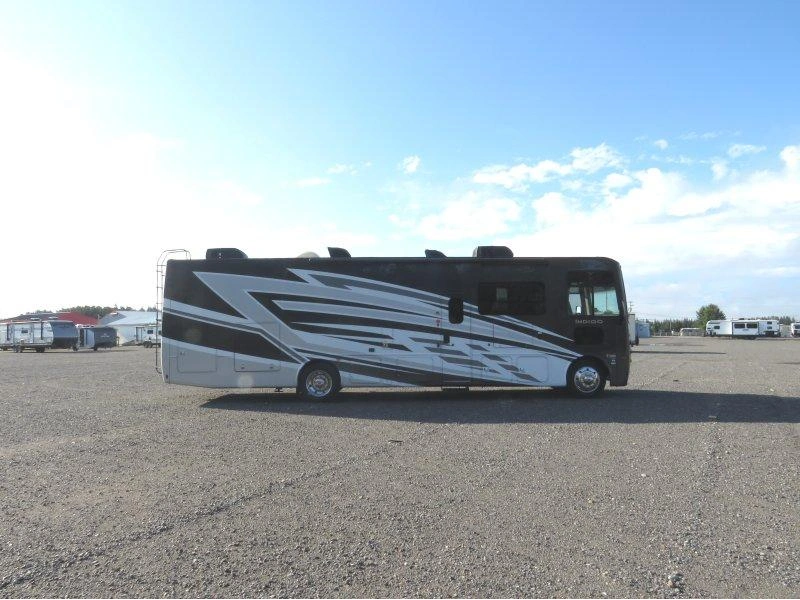 Thor Motor Coach Indigo Bb35 2024 alt