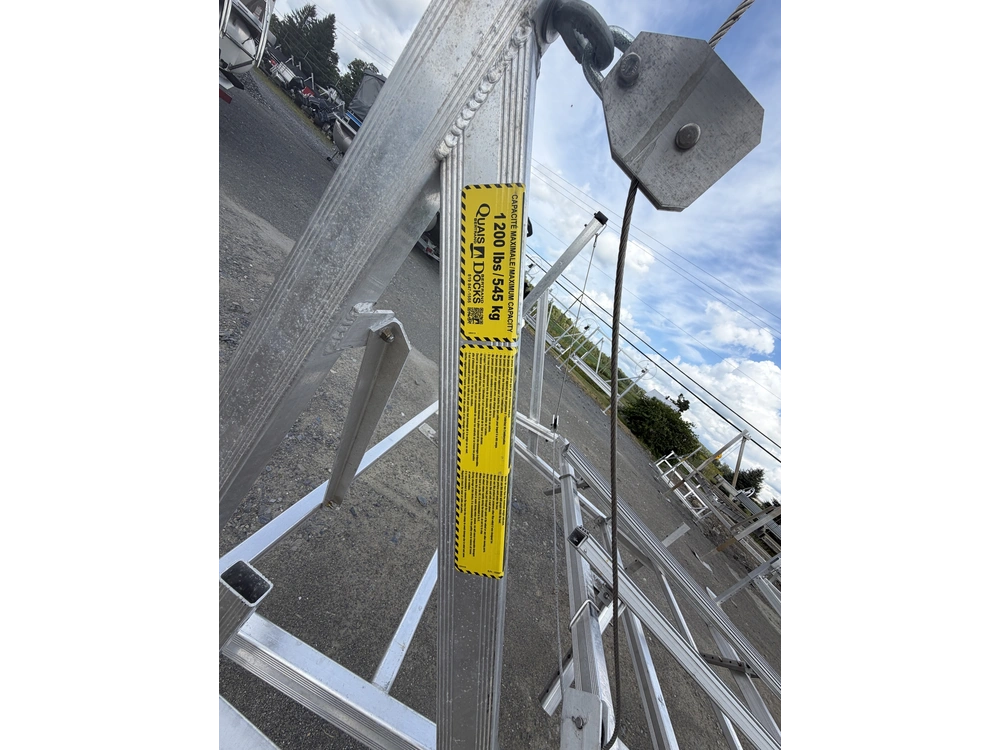 Quais Bertrand M1200-v 2026 alt