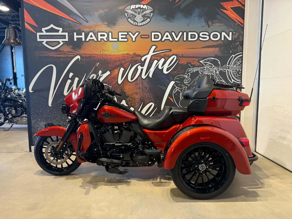 Harley-davidson Triglide Ultra Flhtcutg 2025 alt