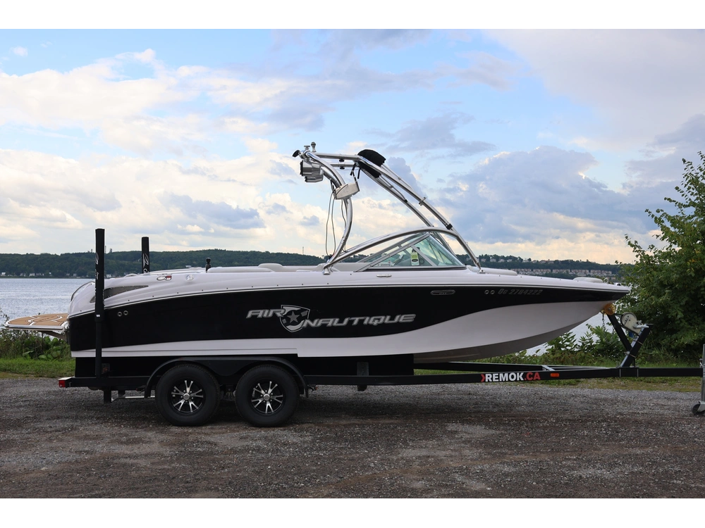 Super Air Nautique 211 2009 alt