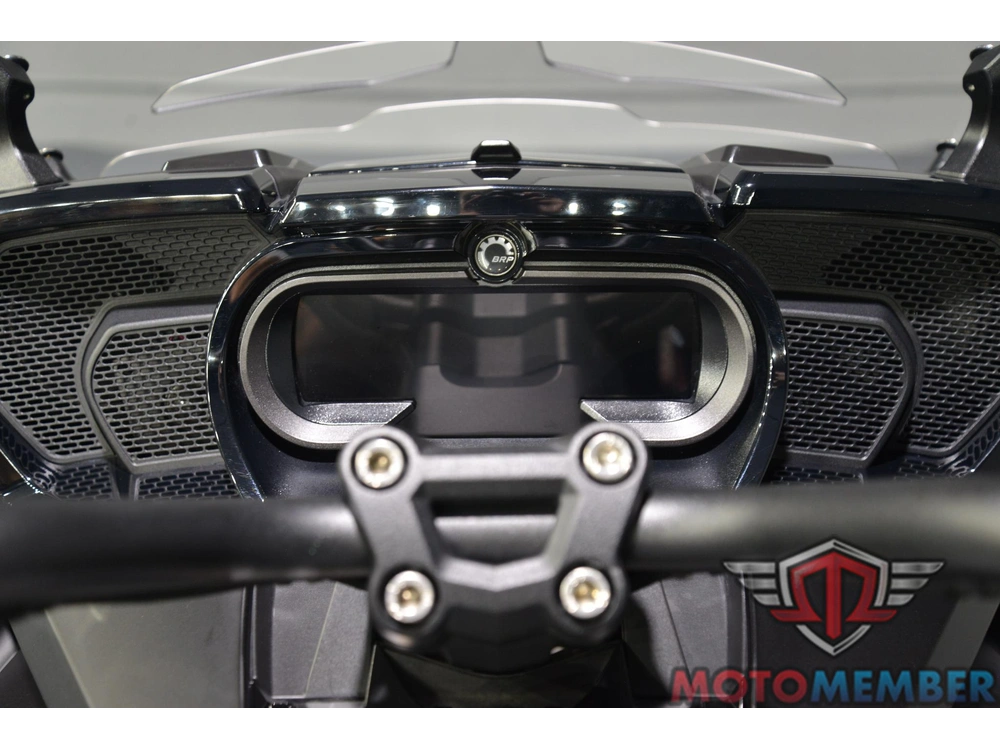 2022 Can-am Spyder F3 Limited Dark Wheels alt