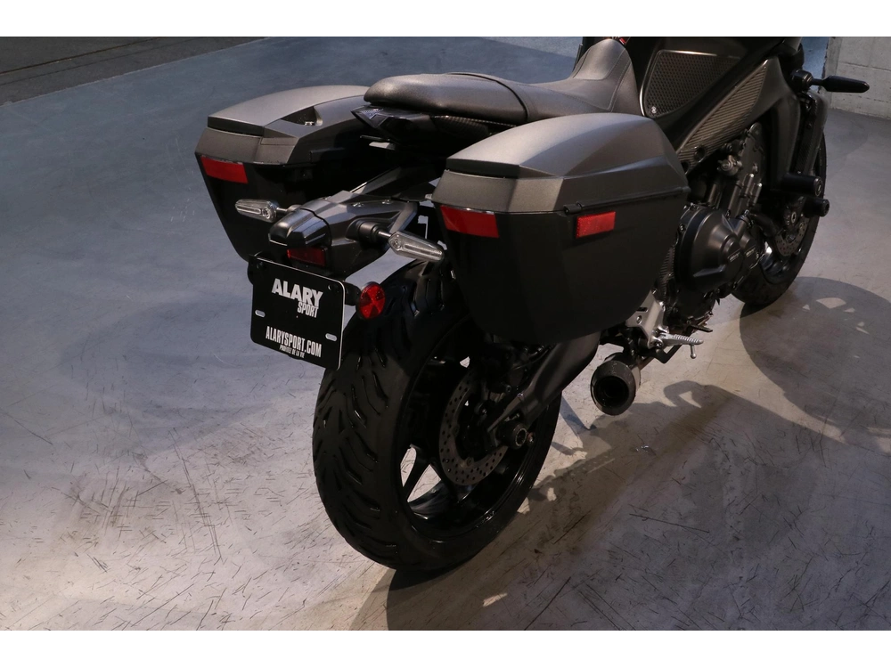 2021 Yamaha Mt-09 alt