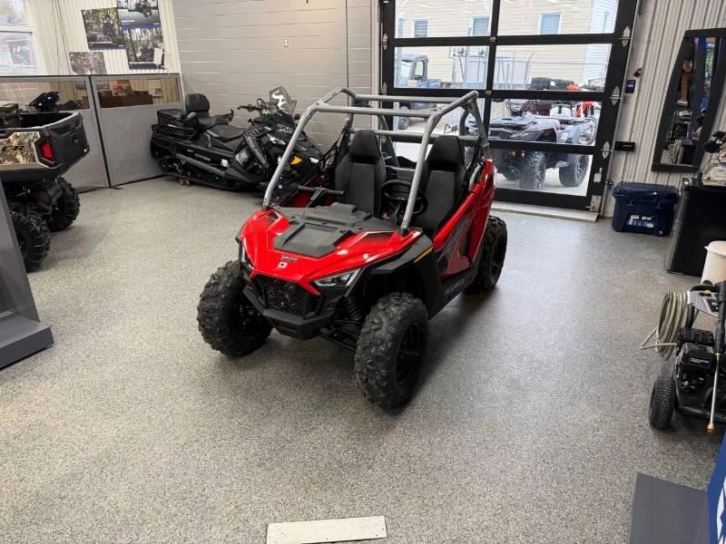 Polaris Rzr 200 Efi 2026 alt