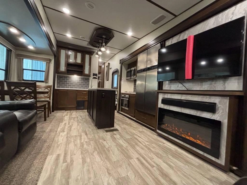 Prime Time Crusader 315rks 2019 alt