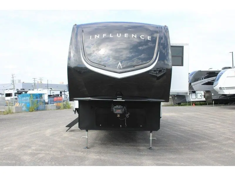 Grand Design Influence 3503GK 2027