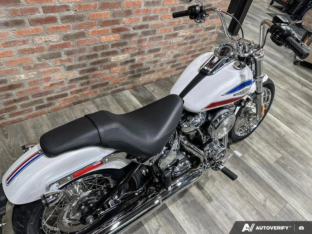 2026 Harley-davidson Super Glide alt