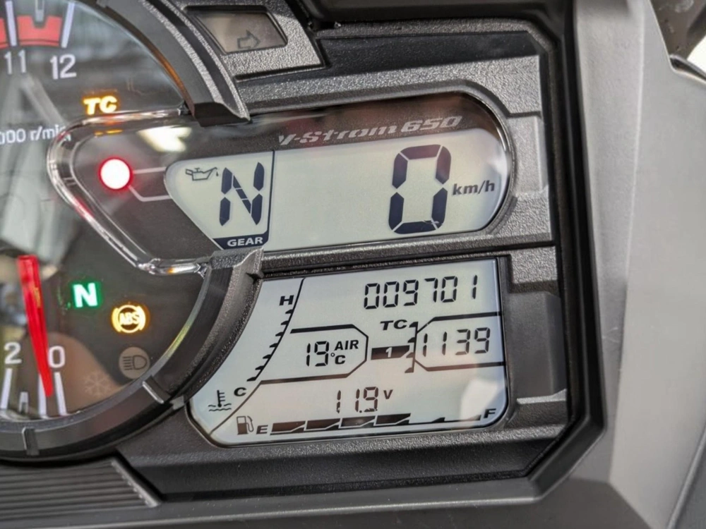 Suzuki V Strom 650 2021 alt
