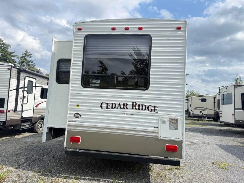 2010 Heartland Cedar Ridge 40fkss