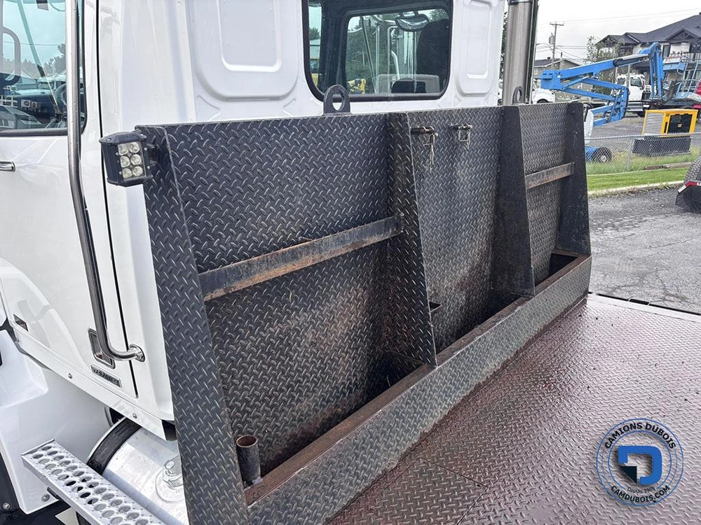 Western-star 4700 2018 alt