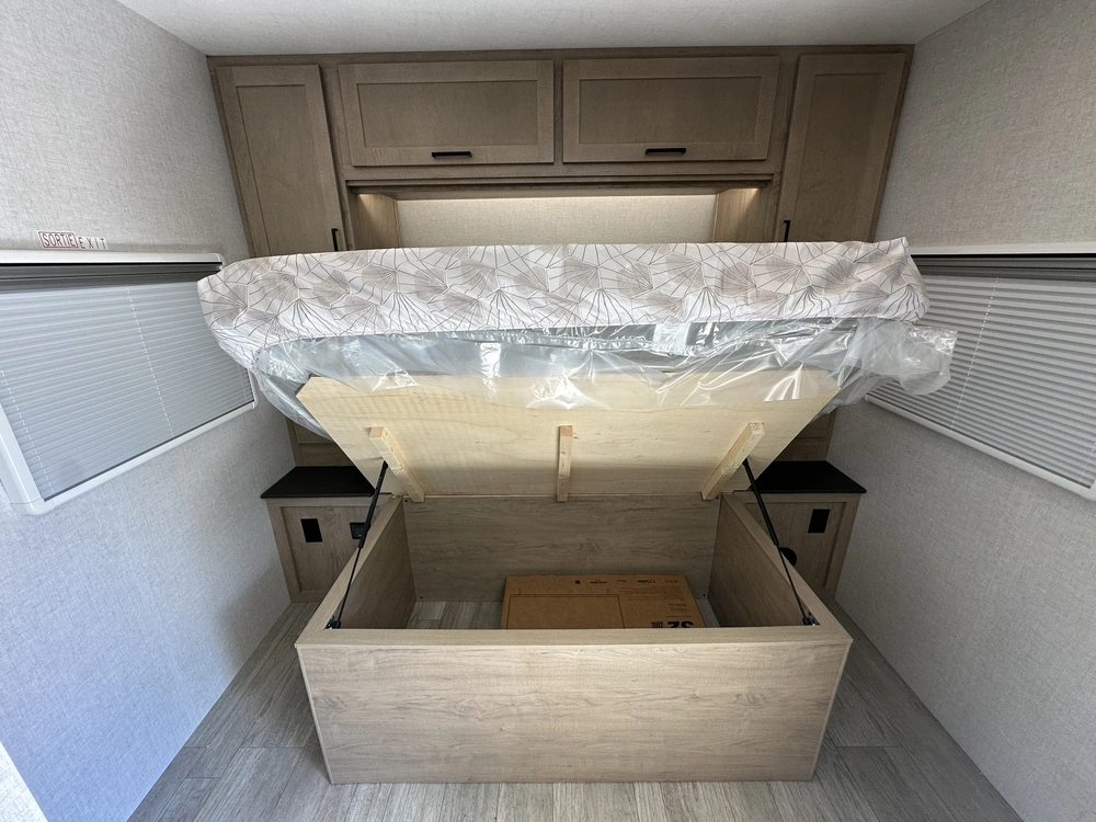 Ember Rv Touring 2300mll 2027 alt