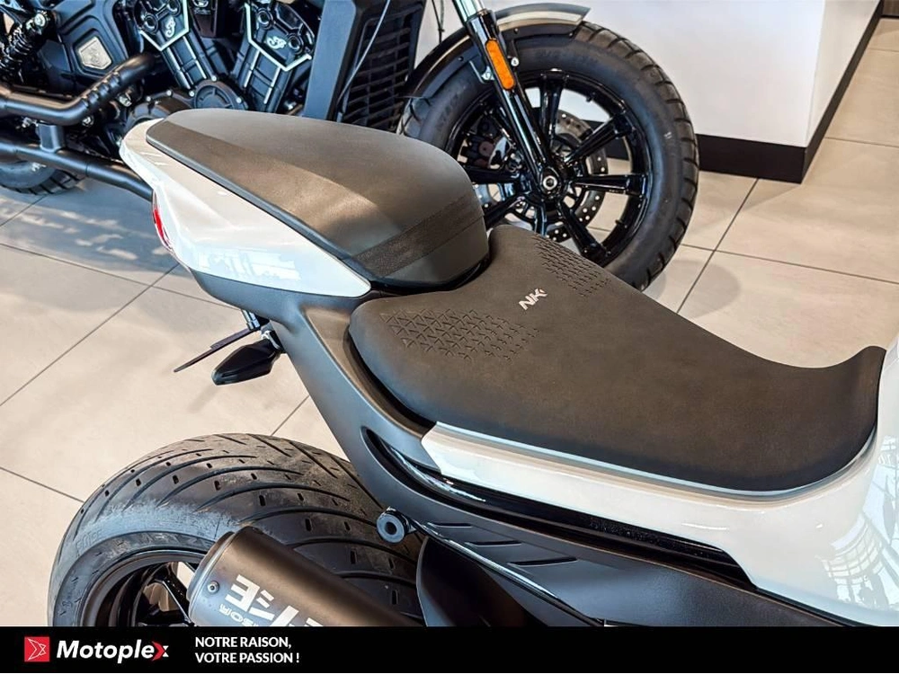 2024 Cfmoto Nk 800 alt