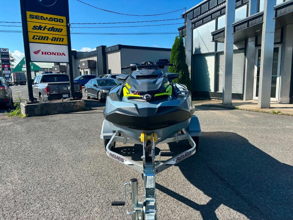 Sea-doo Rxt-x 325 Audio 2026 alt