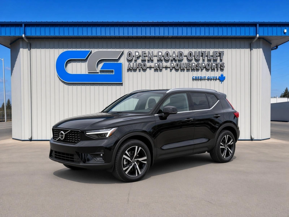 2025 Volvo Xc40 B5 alt