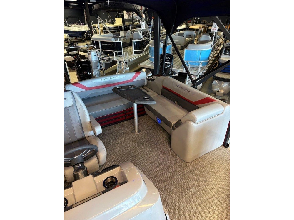 Bennington Marine Bennington 22 Sxsbsp 2023 alt