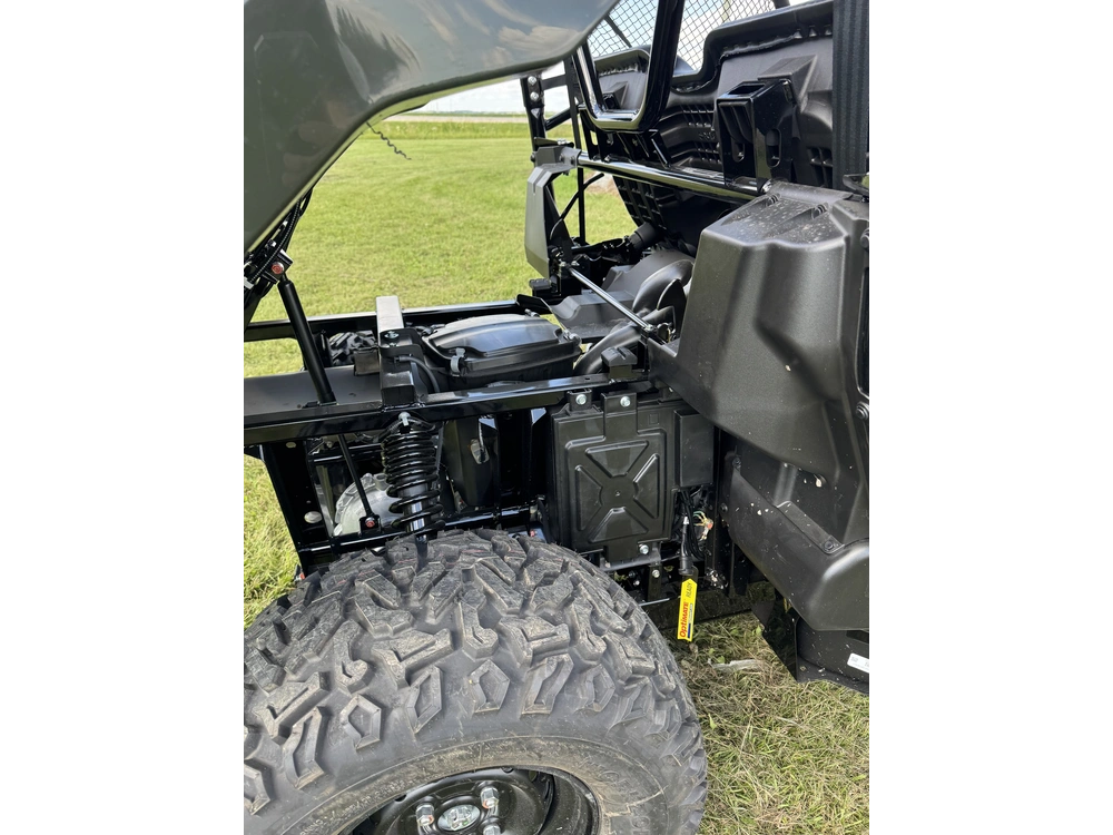 2026 Honda Pioneer 520,green alt