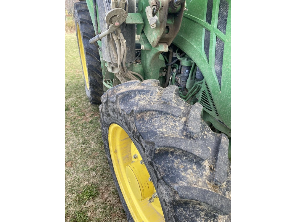 2021 John Deere 5100r alt