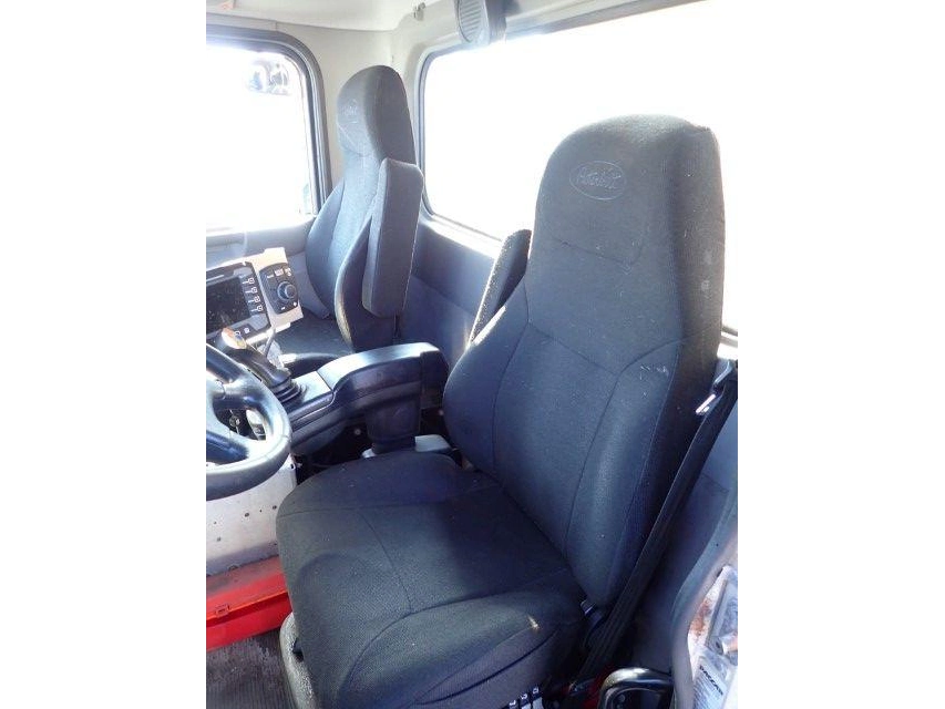 Peterbilt 348 2018