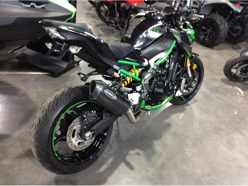 2024 Kawasaki Z900 Se Abs alt