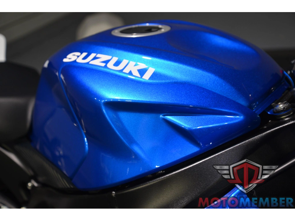 2024 Suzuki Gsx-r750z alt