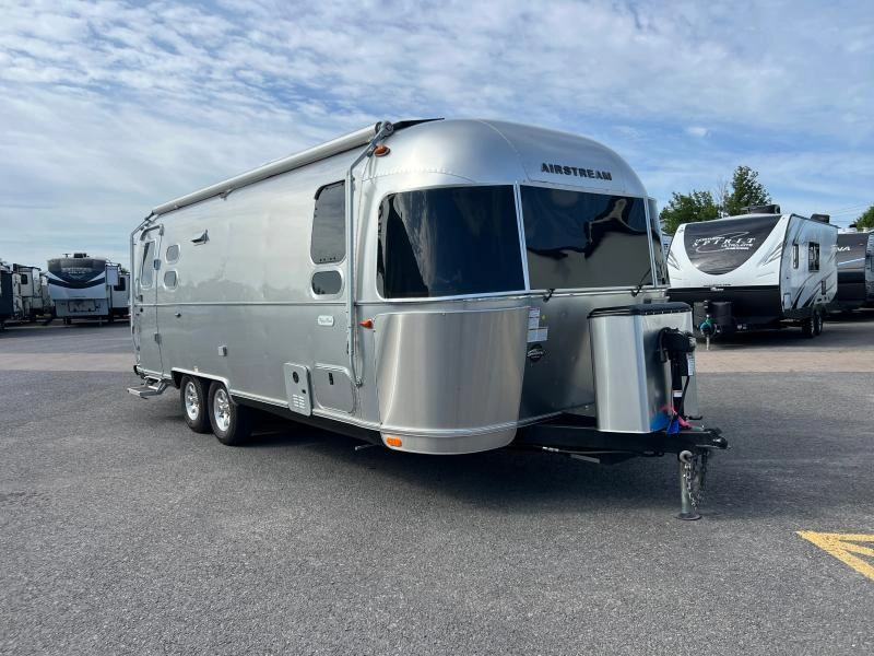 Airstream Flying Cloud 25fb 2023 alt