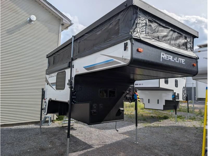 Palomino Real Lite 1609 2023 alt
