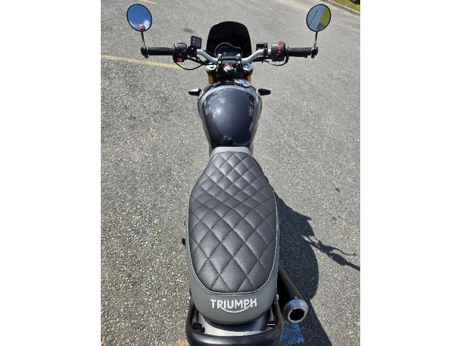 Triumph Speed 400 2024 alt