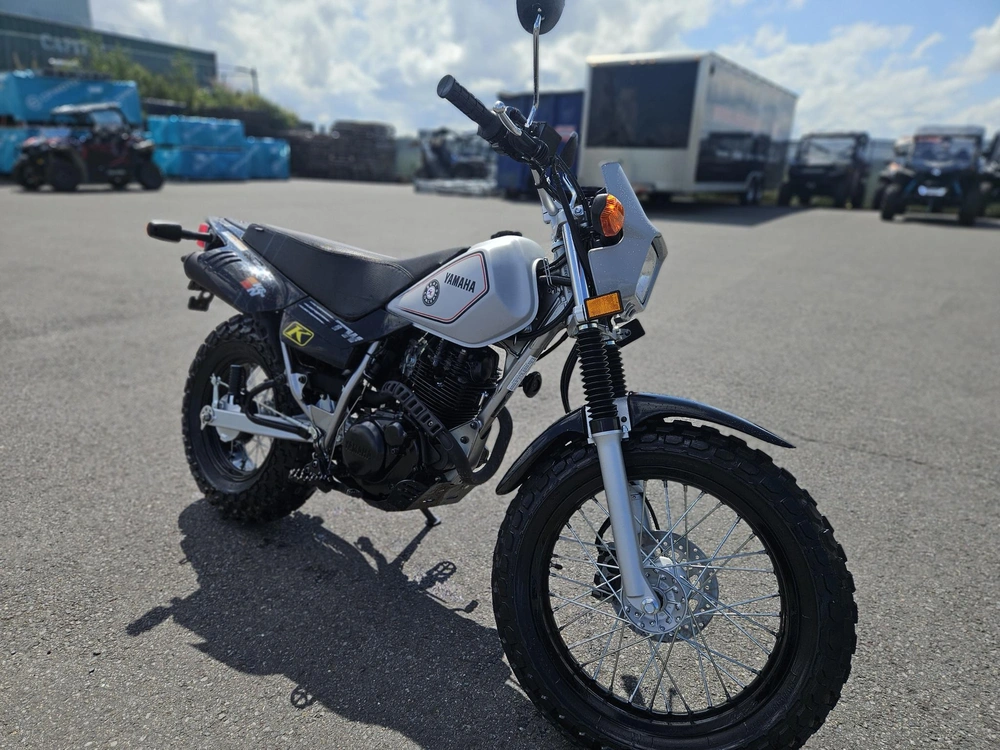 Yamaha Tw200 2026 alt