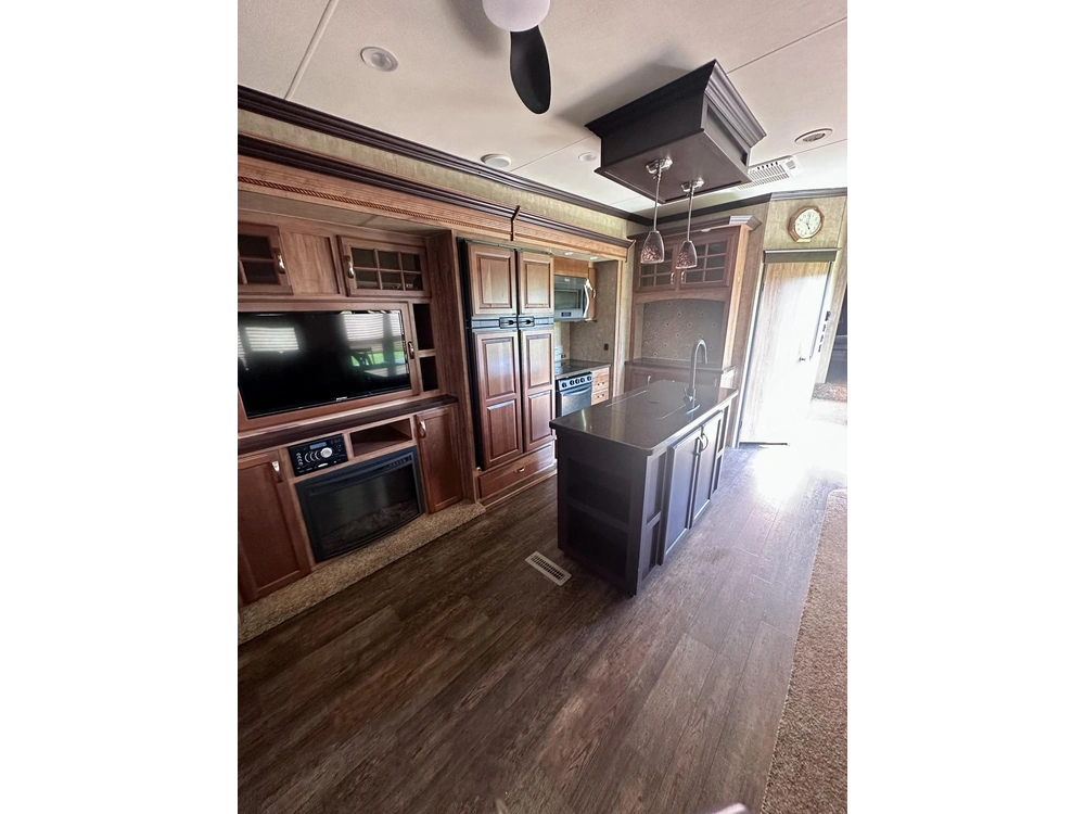 2015 Other Kz Durango 370fb