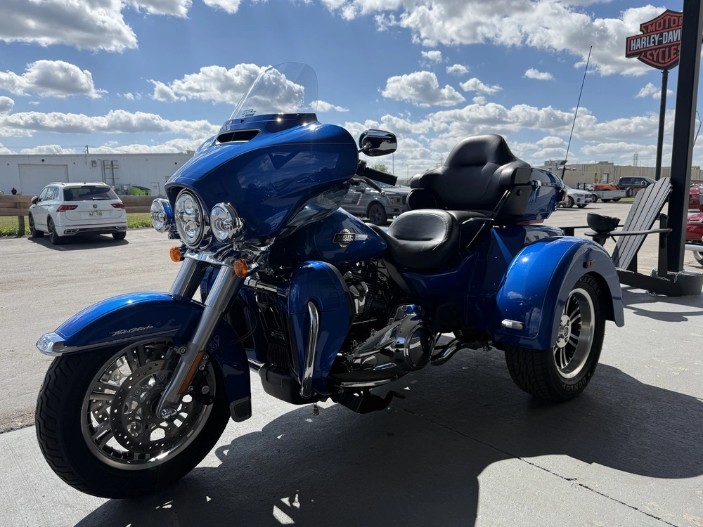 2024 Harley-davidson Tri Glide Ultra alt