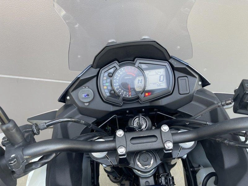 2022 Kawasaki Versys-x 300 alt