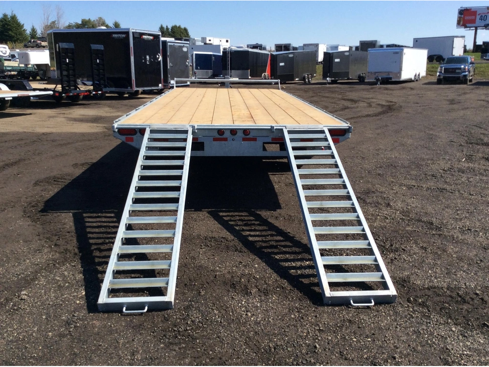 2027 Canada Trailers 8.5x20 7 Ton Galvanized Deckover Equipment Trailer alt